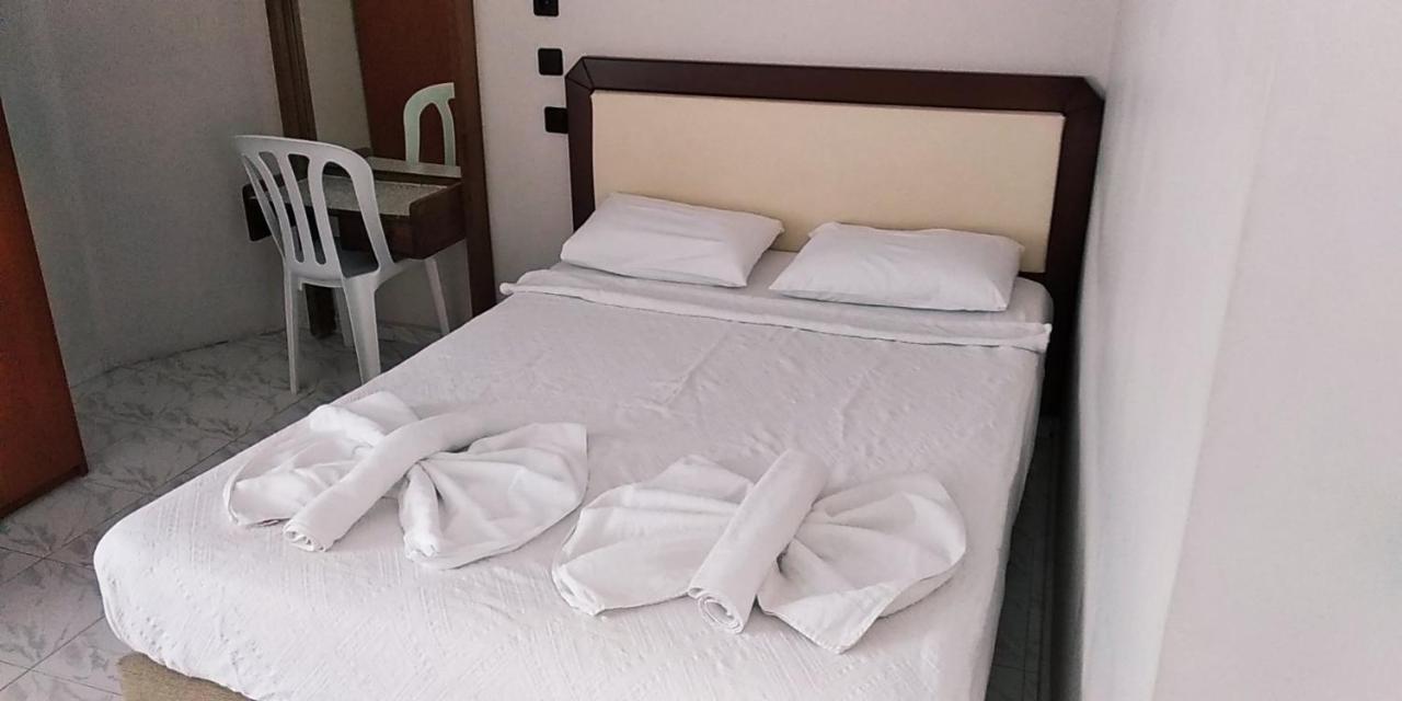 Ladies Beach Hotel Kusadası Eksteriør bilde