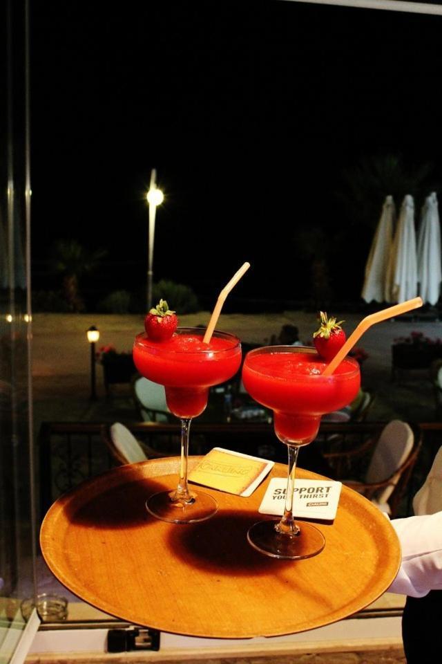 Ladies Beach Hotel Kusadası Eksteriør bilde