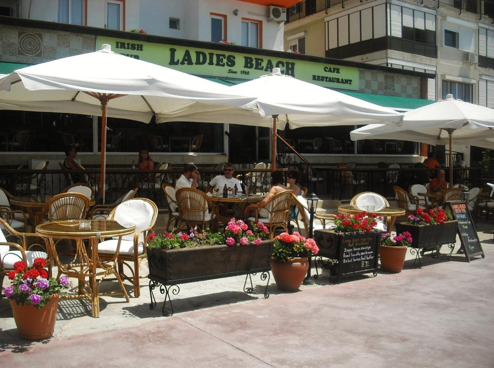 Ladies Beach Hotel Kusadası Eksteriør bilde